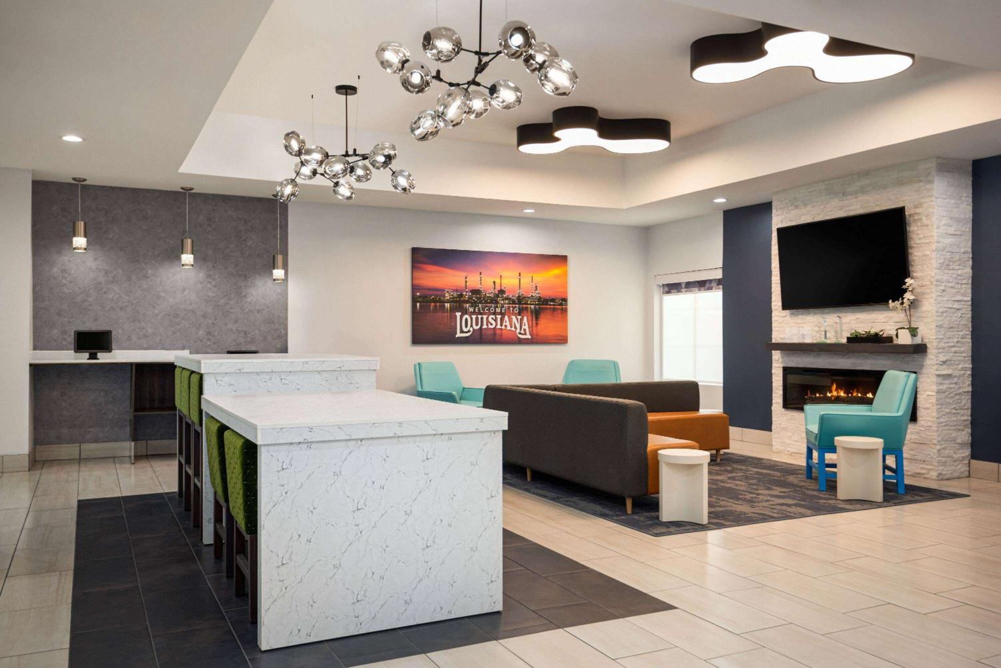 La Quinta By Wyndham Gonzales La Hotell Eksteriør bilde